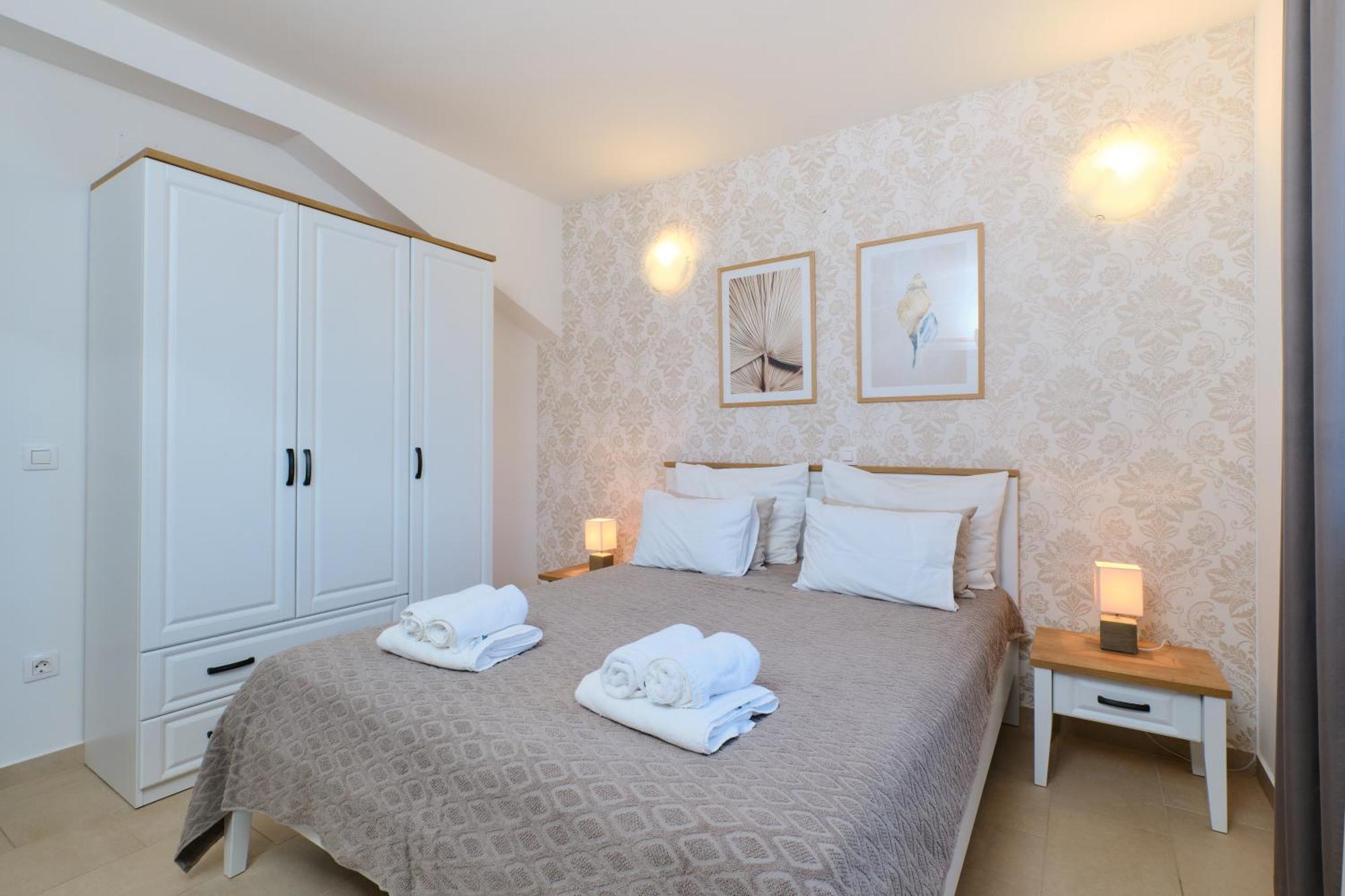 Apartments Divna Mali Lošinj Εξωτερικό φωτογραφία